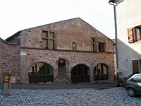 Crozet (Loire) - L'ancienne Halle de la Cordouannerie (01)